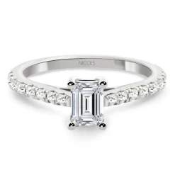 Anillo Diamante 0.50 Esmeralda Camille