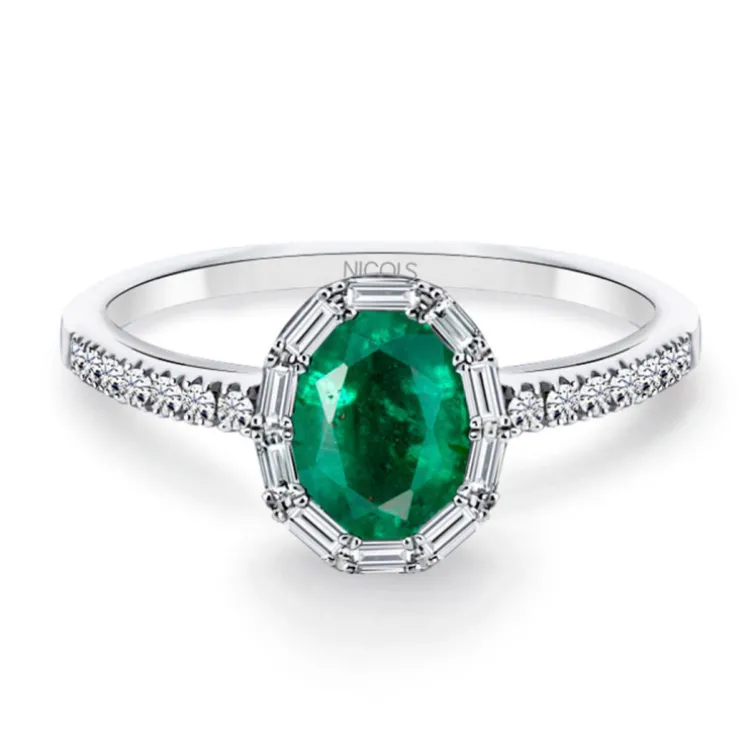 Anillo Esmeralda Oval y Diamantes Colour Oval