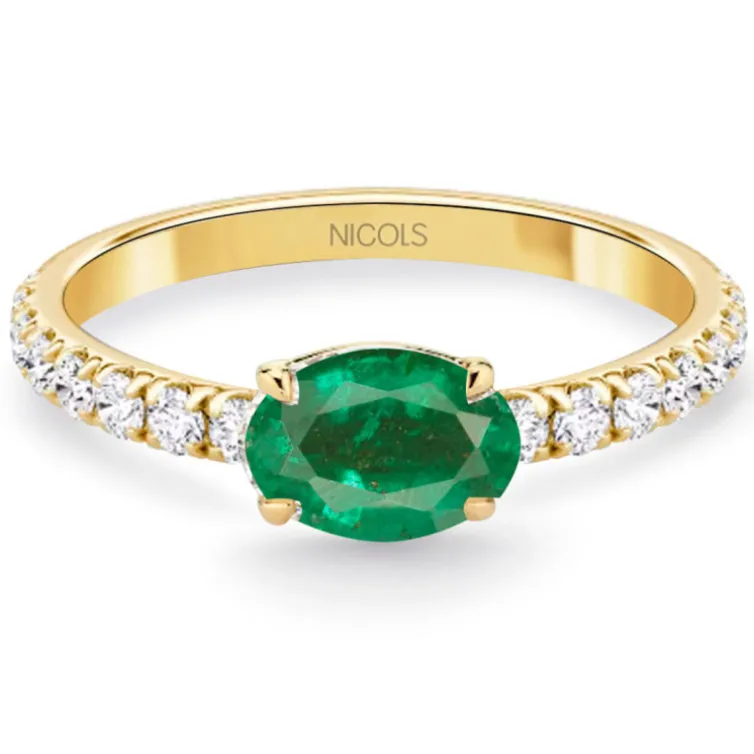 Anillo Esmeralda y Diamantes Lolita 0.45 Oro Amarillo