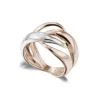 Anillo Oro Escultural Doble Banda Cruzada Oro Rosa Y Oro Blanco